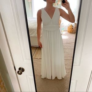 Medium Lulus white formal dress